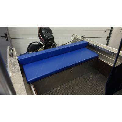 Комплект мягких накладок на задний диван Вятбот 390 ДСМ (Wyatboat 390 DCM) Комплект мягких накладок на задний диван Вятбот 390 ДСМ (Wyatboat 390 DCM)